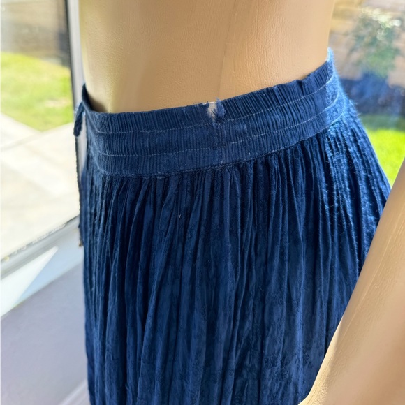 Vintage Anjumun Boho Peasant Navy Blue Skirt Size 6 Floral Embroidered - Picture 5 of 11